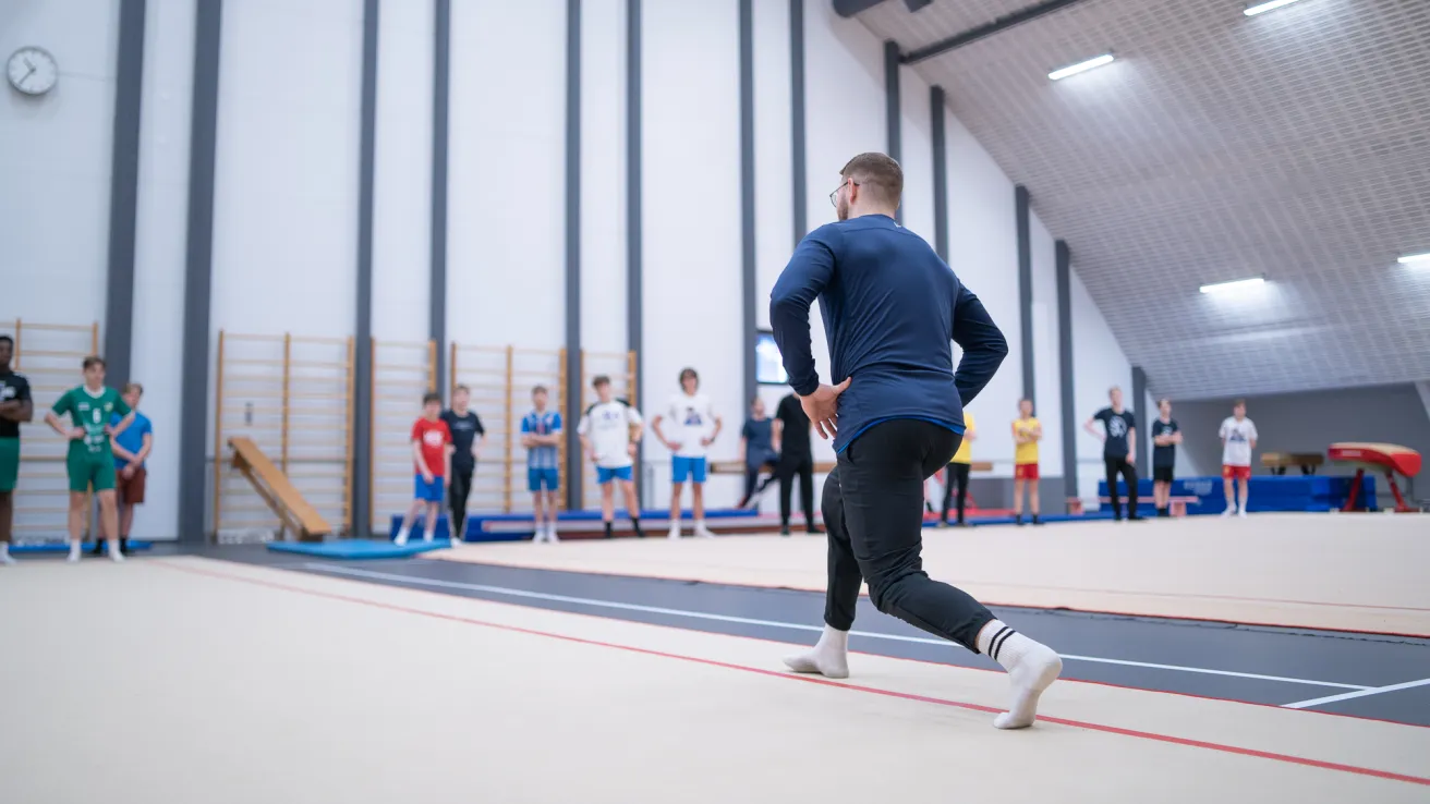 Yläkoululeirityksen valmentajille suunnattu valmentajan ammattitutkinto 