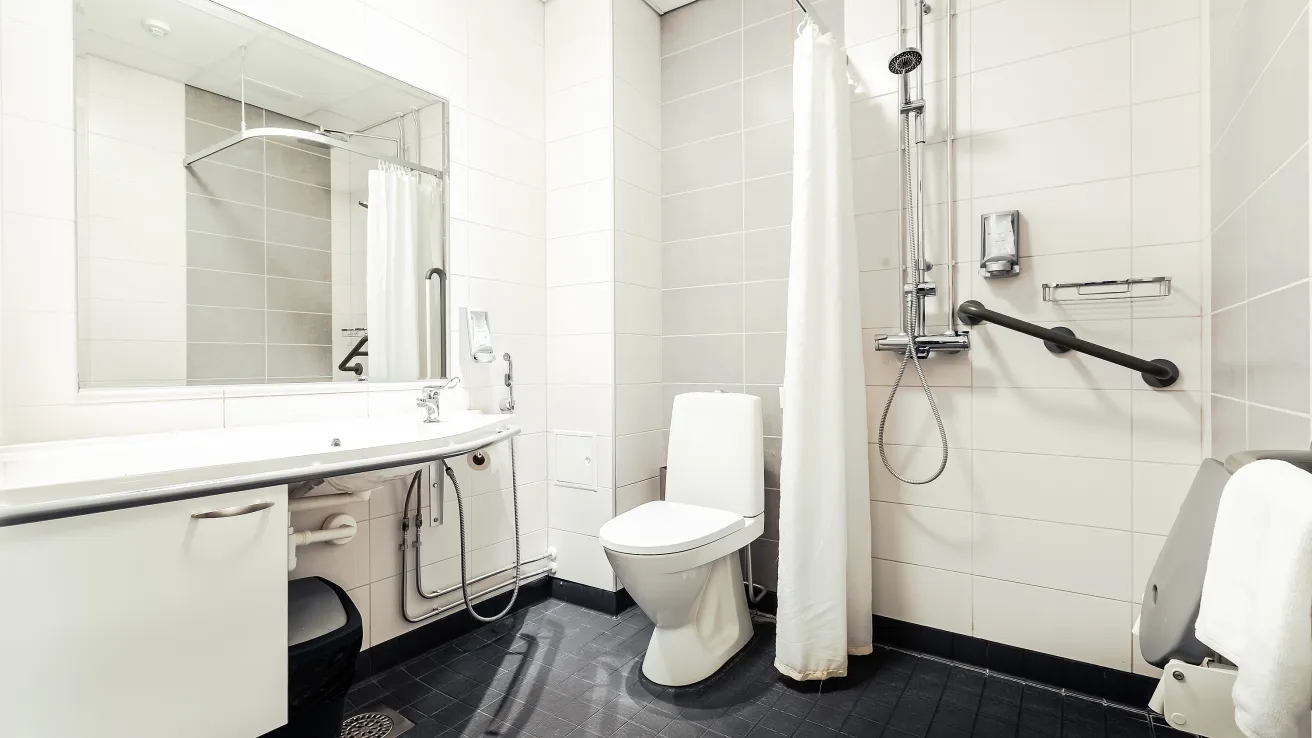 Hotelli Kalliopaju WC ja kylpyhuone
