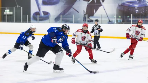 Kevään jääkiekkoturnaukset tuovat vauhtia ja kansainvälistä tunnelmaa Kisakallioon