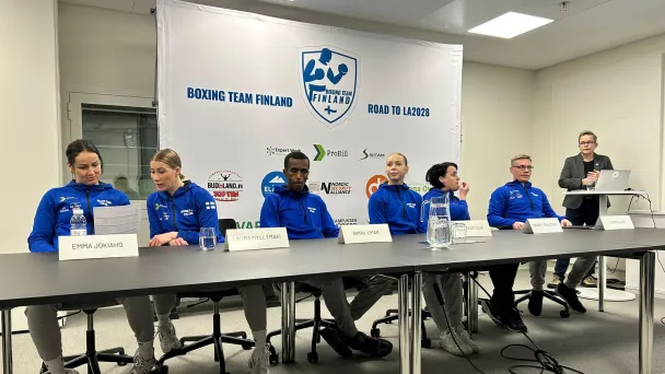 Nyrkkeilyliiton tiedotustilaisuus