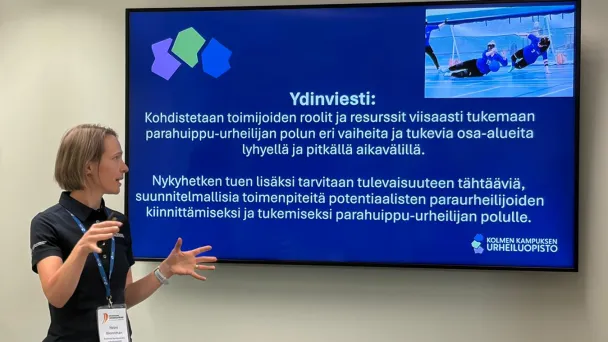 Heini Wennman esittelemässä Prahuippu-urheiluun liittyvää hanketta Soveltavan liikunnan päivillä 2026