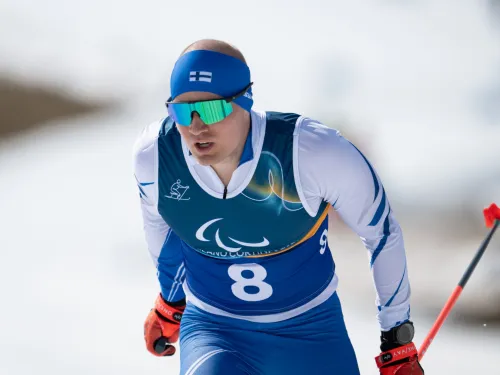 Inkki Inola otti paralympiahopeaa maastohiihdon 10 km perinteisellä, kuva: Harri Kapustamäki / KIHU