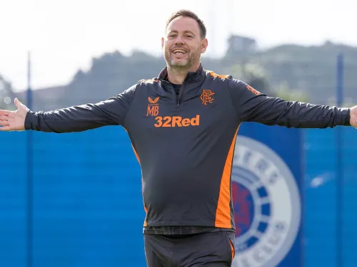 Englantilainen jalkapallovalmentaja Michael Beale saapuu luennoimaan Suomeen, kuva: Sky Sports UK