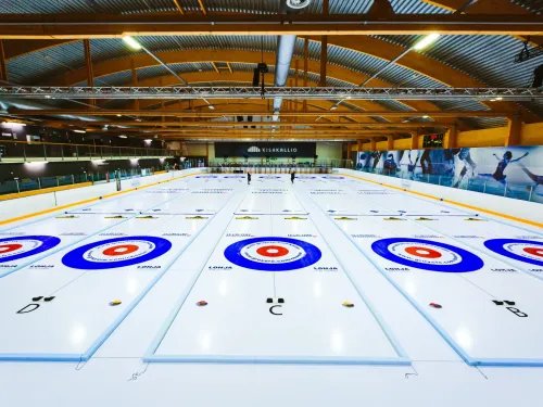 Vie tiimisi curlingjäälle MM-tason olosuhteisiin Kisakalliossa